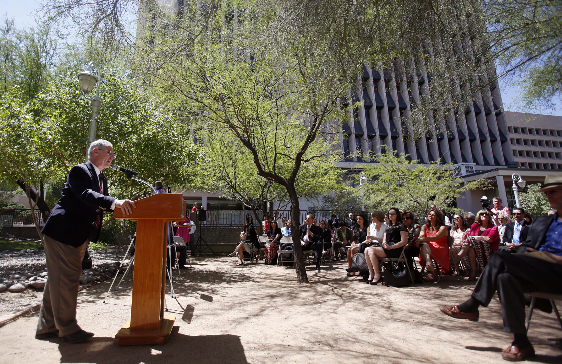 Tucson Mayor Jonathan Rothschild